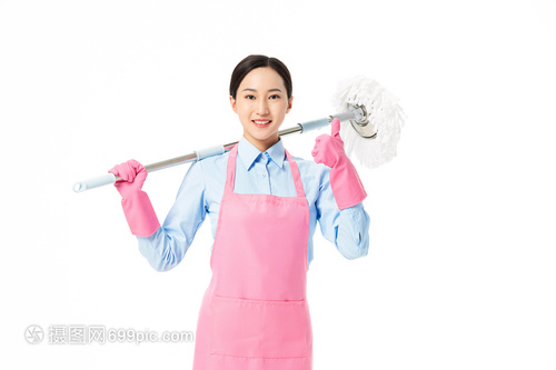 家政服務 女性拖地的專業價值與意義